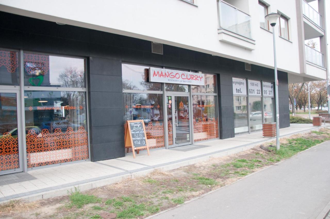 Apartament Cybernetyki Mokotów Varsovia Exterior foto